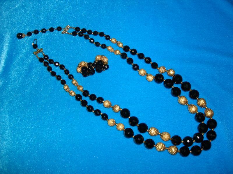 Vintage 1950s Jonne House of Schrager black glass and gold bead necklace and earrings set