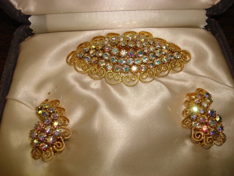 Vintage 1950s Taylor Maid rhinestone brooch and earrings set in gold tone with aurora borealis rhinestones