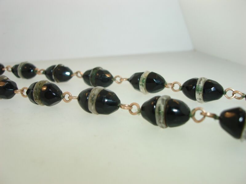 Vintage 1940s black and clear glass bead choker necklace