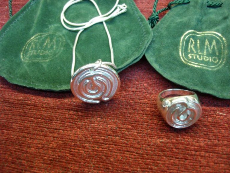 Robert Lee Morris Sterling Silver Modernist Swirl Necklace and Ring Set