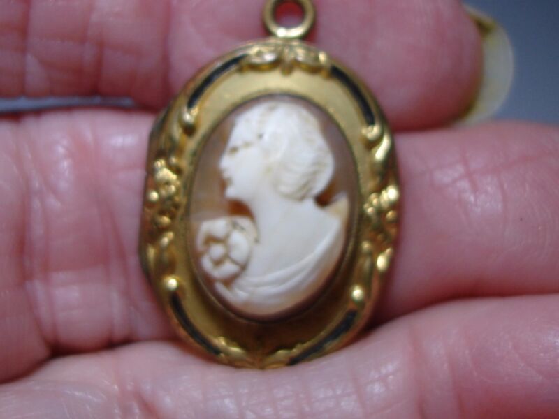 Antique Art Nouveau shell cameo locket by Finberg Co.