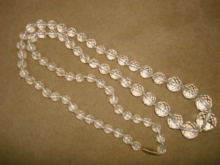 Vintage crystal beaded necklace with graduated facets, gold clasp.