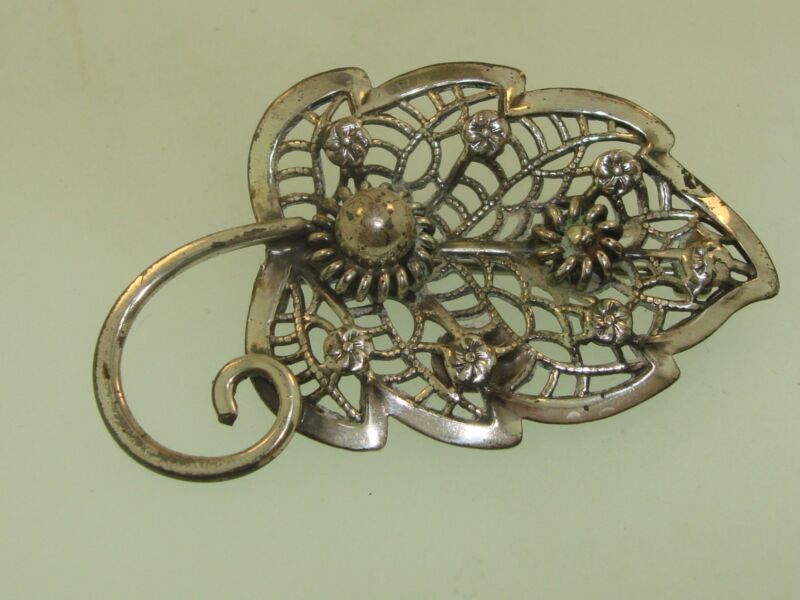 Vintage sterling silver filigree leaf pin brooch by Jewel Art