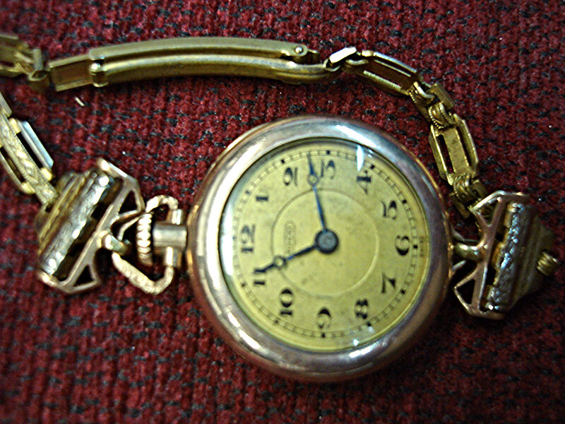 Vintage IOCO Ladies Convertible Watch - Rose Gold, 7 Jewel Movement