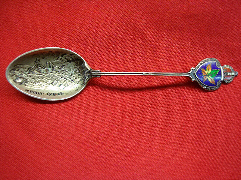 Vintage sterling silver souvenir spoon commemorating the Lachine Rapids, Canada