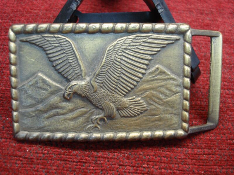 Vintage Style Bald Eagle Belt Buckle