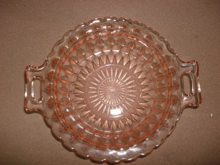 Vintage Jeannette Glass Windsor Diamond Pink Bowl