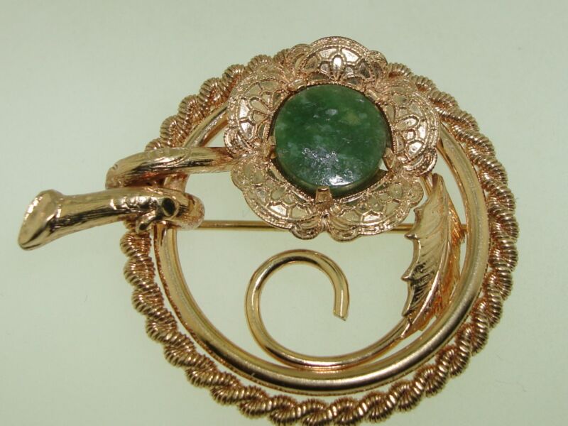 Vintage 1960s gold filled jade circle pin with ornate design