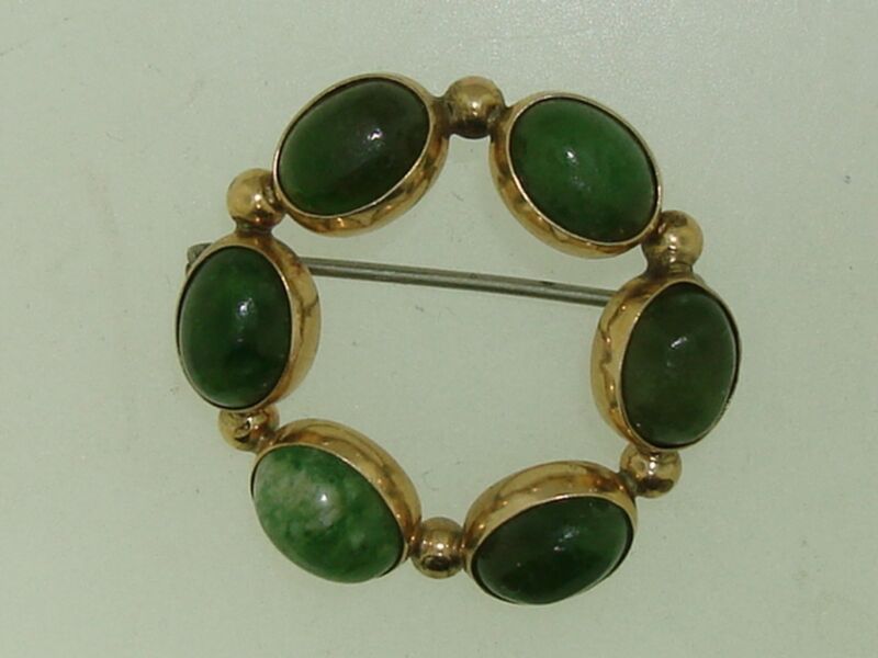 Vintage 1970s Admark gold filled jade circle pin