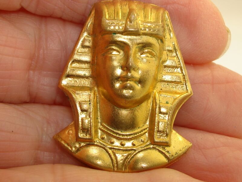 Vintage gold-plated Egyptian Revival Pharaoh hat pin or badge
