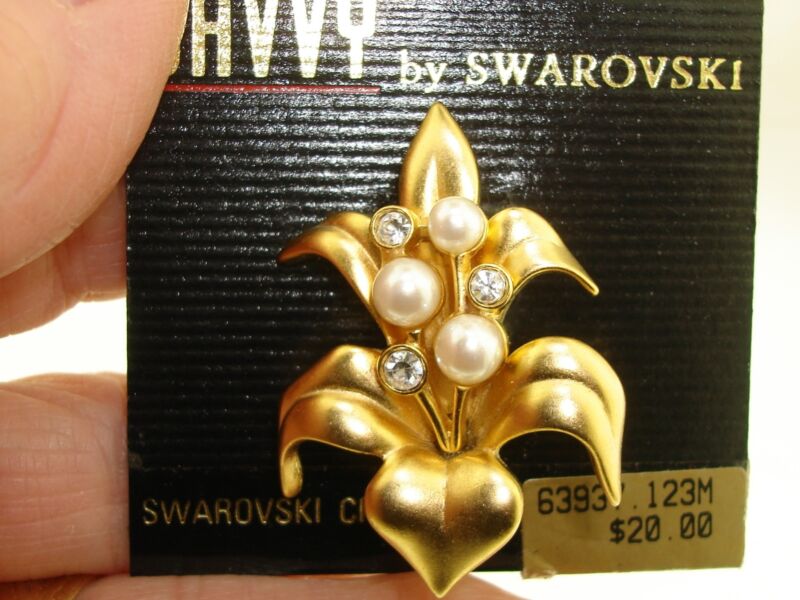 Vintage Savvy Swarovski Crystal Lily Pin - Satin Gold Tone (NEW on Card)