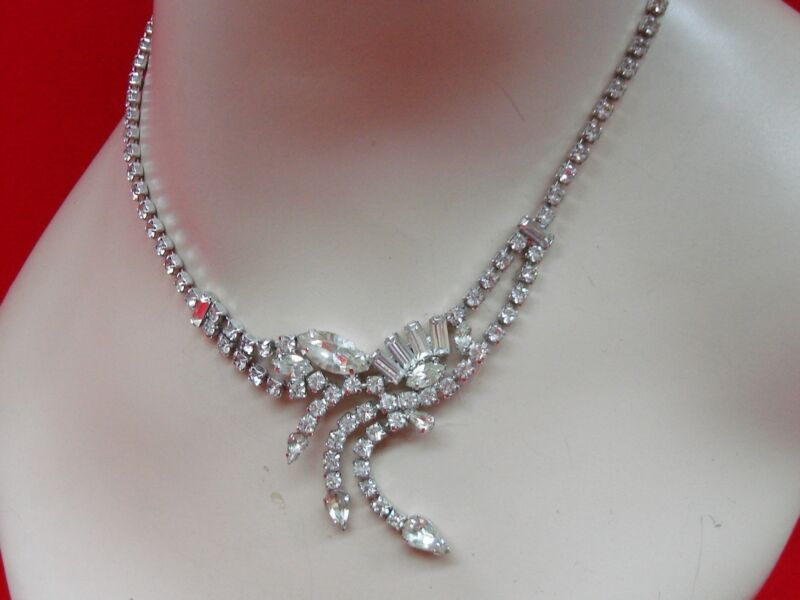 Vintage 1950s-60s Rhinestone Choker Necklace