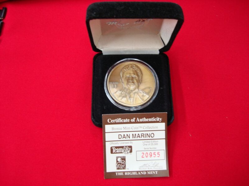 Dan Marino Bronze Medallion - Limited Edition (20,955/25,000)