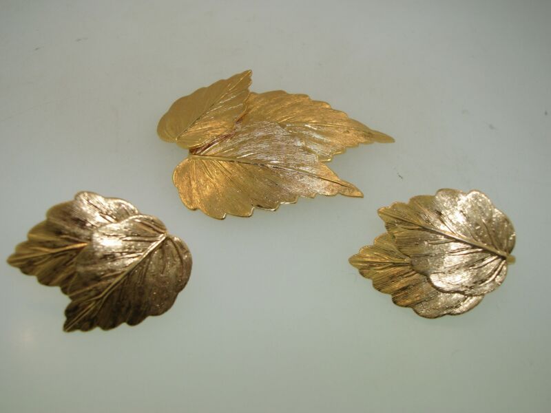 Vintage Trifari Gold-Tone Leaf Brooch & Clip Earrings Set - Signed Crown