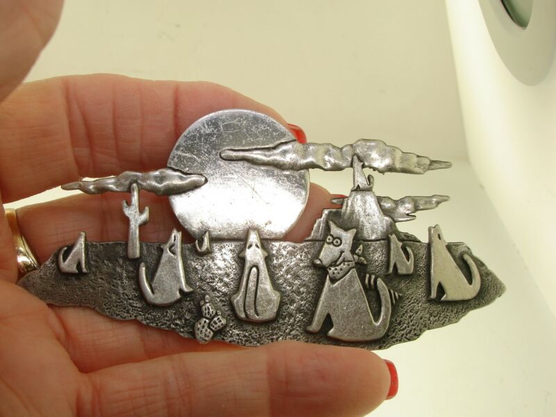 Vintage J.J. Pewter Coyote Howling at Moon Pin