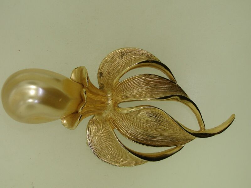 Vintage Sarah Coventry Orchid Pin - Large Faux Pearl Flower Brooch, Mint Condition