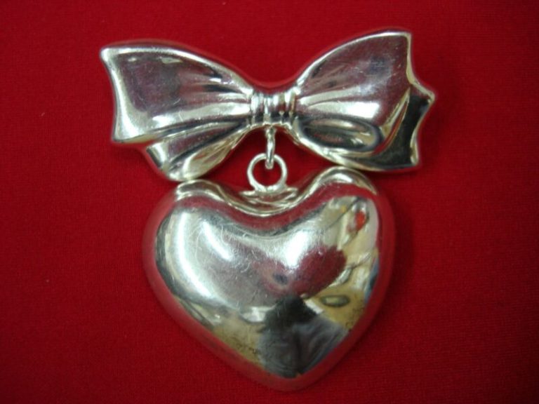 Vintage sterling silver bow dangle heart brooch pin, Mexico Dulce