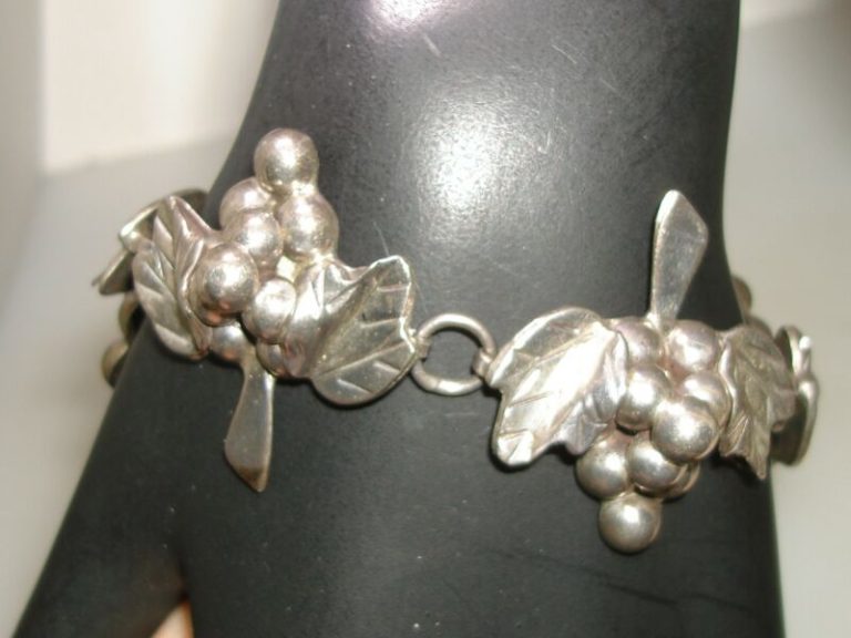 Vintage 1960s Sterling Silver Grape Cluster Bracelet | Mexico 925