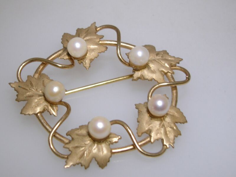 Vintage green and yellow gold filled pin with freshwater pearls