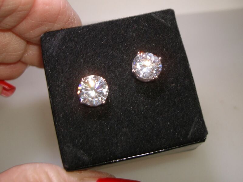 Elegant Sterling Silver Cubic Zirconia Stud Earrings (3.5ctw)