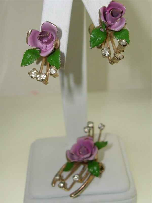 Vintage 1930s-40s wishbone rhinestone and enamel flower pin and earrings set in gold tone