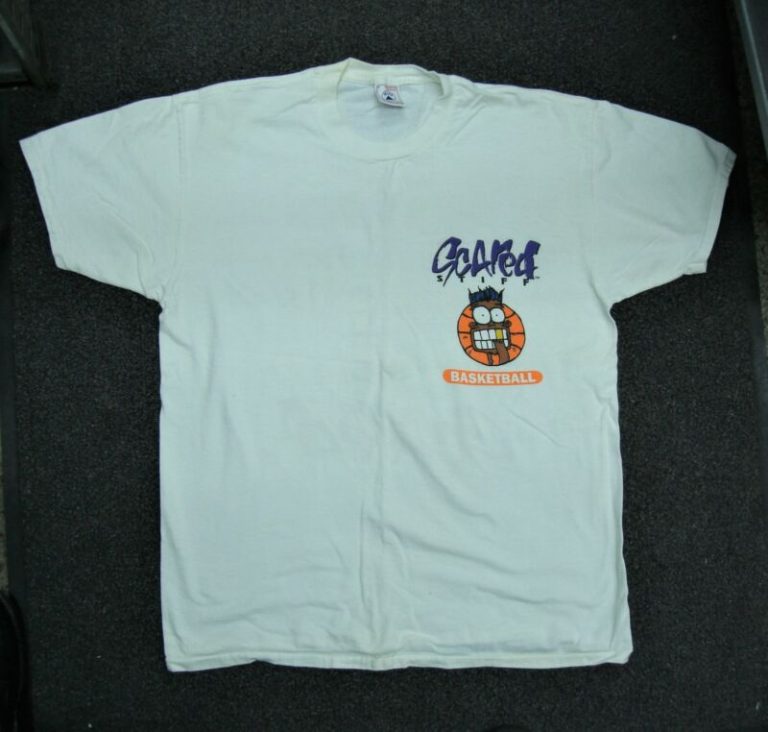 Vintage Scared Stiff Basketball T-Shirt (Size Large) - 80s/90s