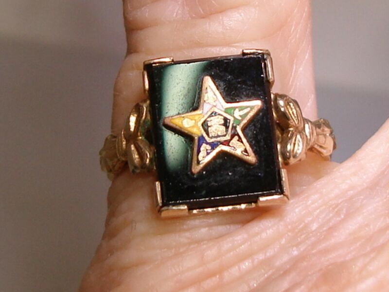 Vintage Art Nouveau onyx ring with Eastern Star detail in 10K gold filled