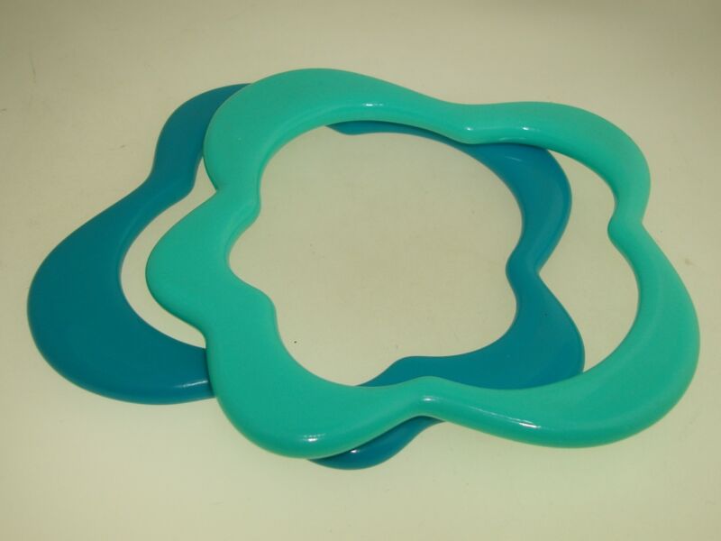 Pair of vintage 1960s blue lucite bangle bracelets