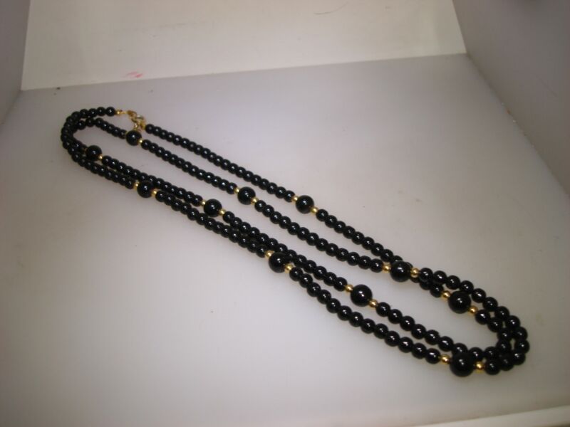 Vintage Trifari Black & Gold Bead Necklace
