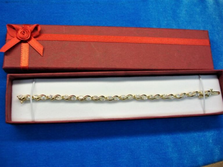 Gold vermeil sterling silver bracelet with quartz gemstones