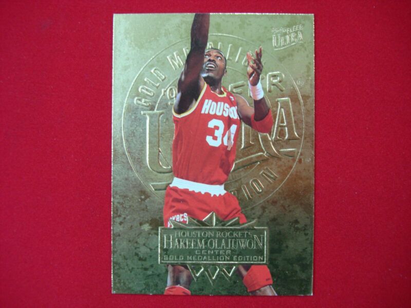 Hakeem Olajuwon 1995-96 Fleer Ultra Gold Medallion Parallel #70 PSA Graded Basketball Card
