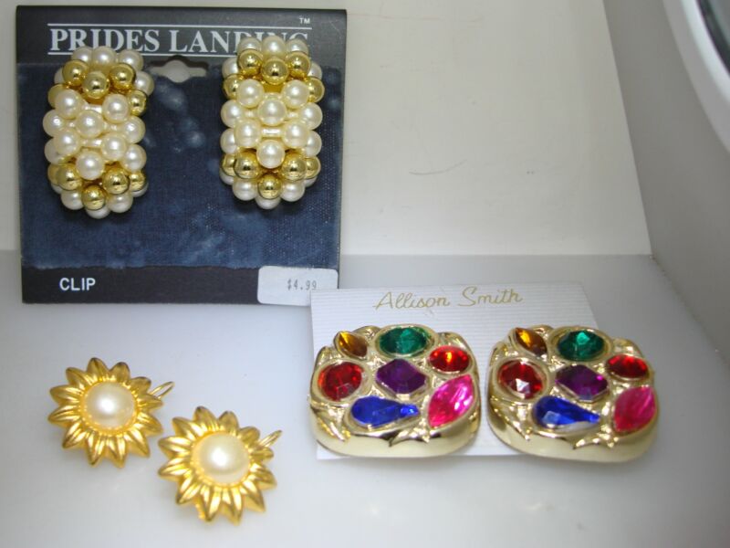 Vintage set of three HUGE clip-on earrings in gold tone, rhinestone and pearl.