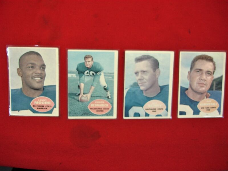 Vintage 1960 Topps Football Card Lot featuring Lenny Moore, Ray Berry, Pat Summerall, and Chuck Bednarik