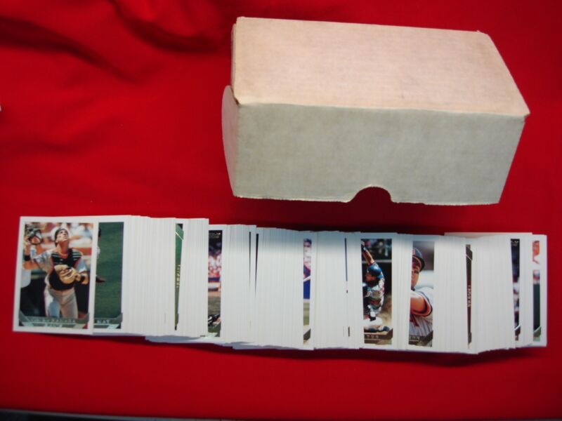 1993 Topps Gold Parallel Baseball Cards, Great Condition