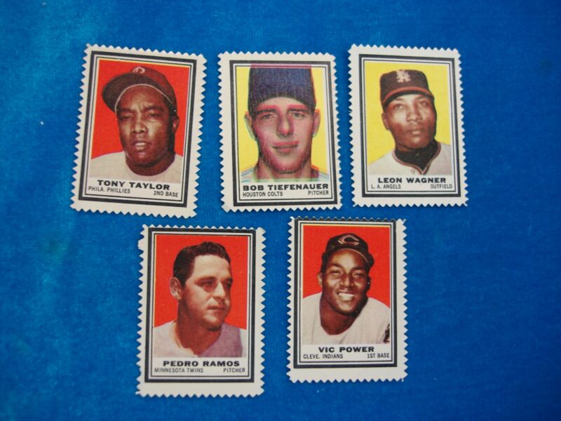 Vintage 1962 Topps Baseball Stamps (5) - Original Gum