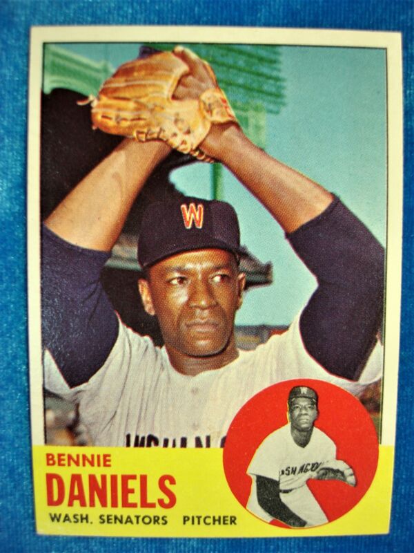 1963 Topps Baseball Card #497 Bennie Daniels Washington Senators