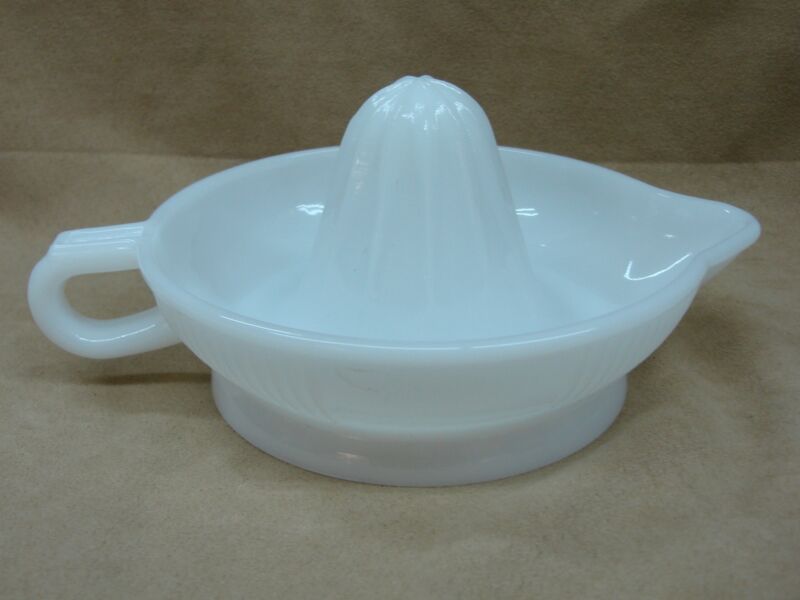 Vintage milk glass juicer in mint condition, estate find.