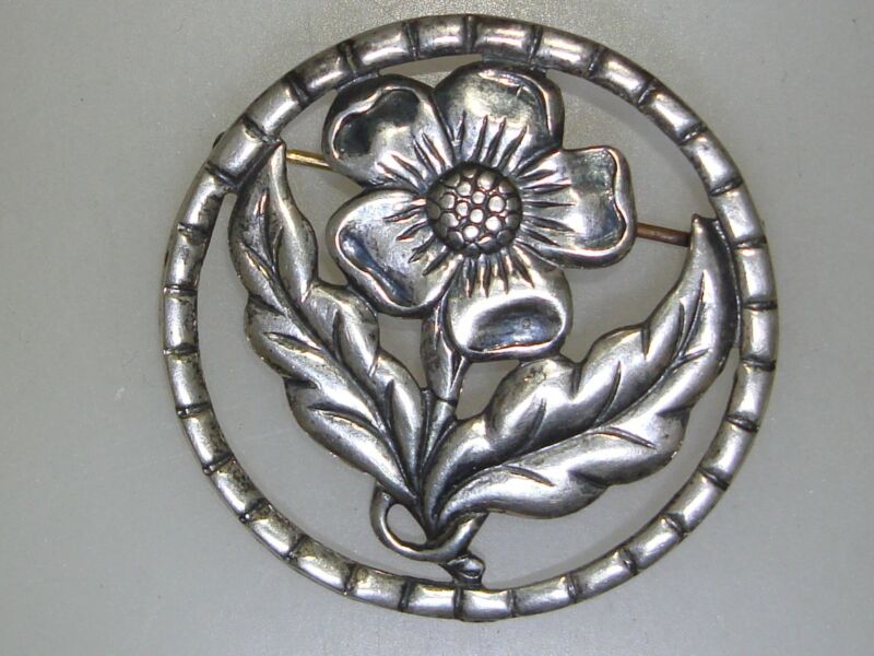 Vintage Sterling Silver Repoussé Floral Brooch Pin