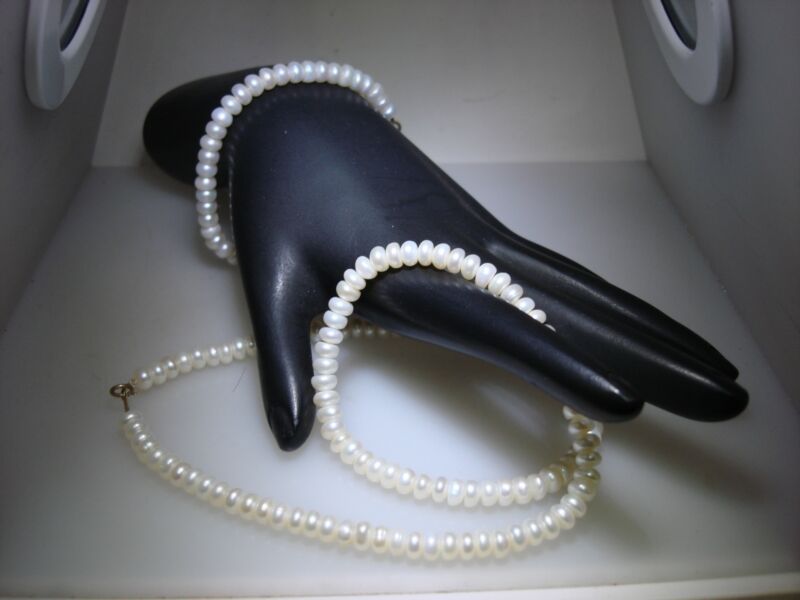10K Gold Freshwater Pearl Choker and Bracelet Set