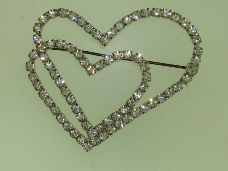 Vintage 1960s Roman Co. Foiled Rhinestone Double Heart Pin