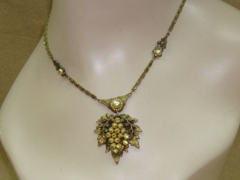 Art Nouveau gold washed brass pearl pendant necklace with a 15 inch chain