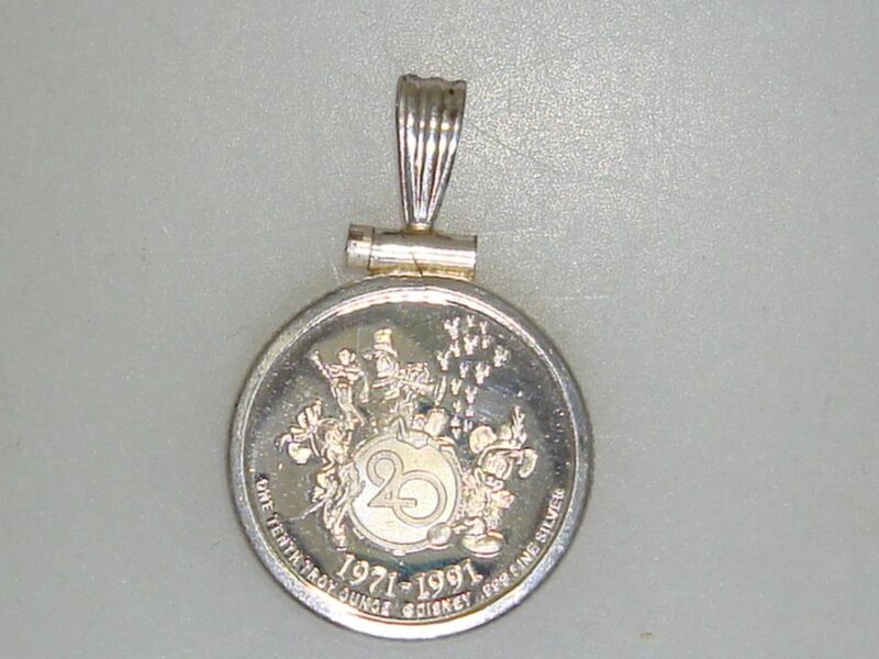 Walt Disney World 20 Magical Years Silver Coin Pendant (1971-1991) .999 Fine Sterling