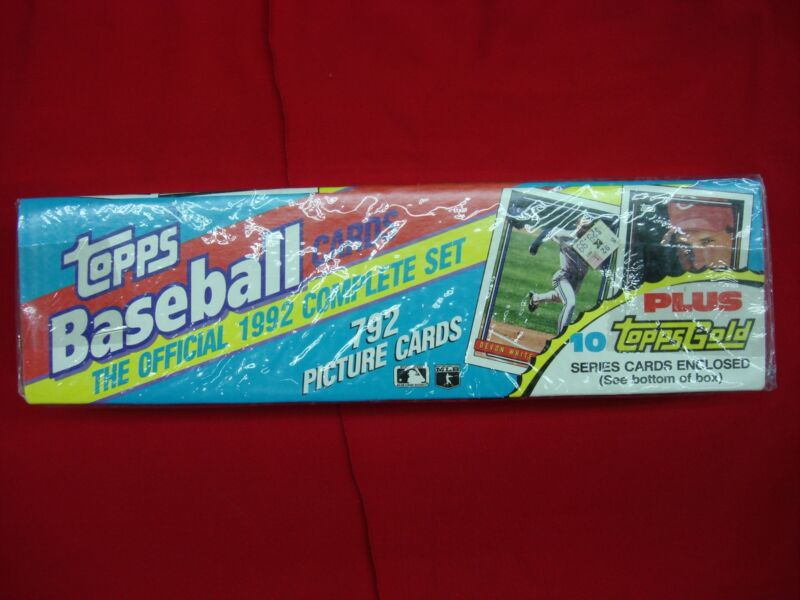 Factory sealed 1992 Topps Baseball Card Set