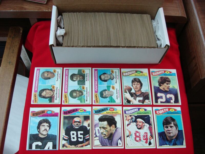 1977 Topps Football Card Collection