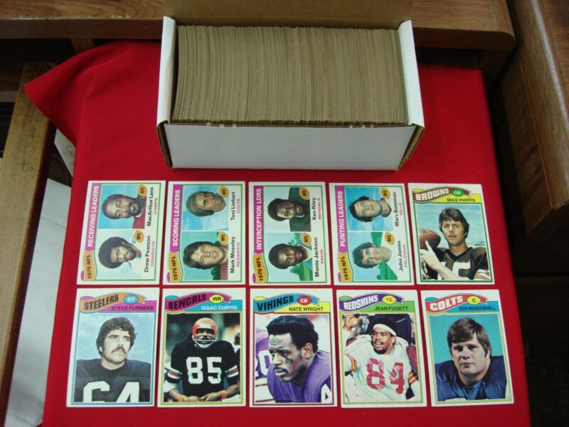 Vintage 1977 Topps Football Card Lot
