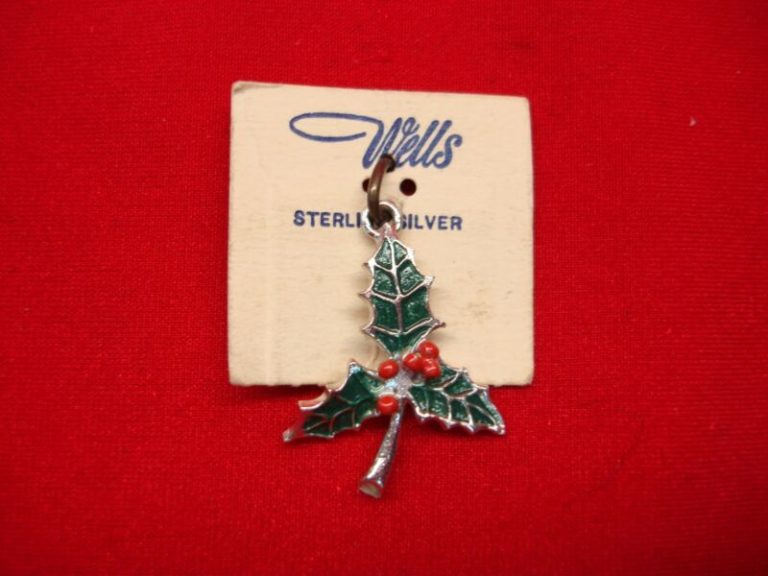 Vintage Wells Sterling Holly Leaf Charm on Original Card
