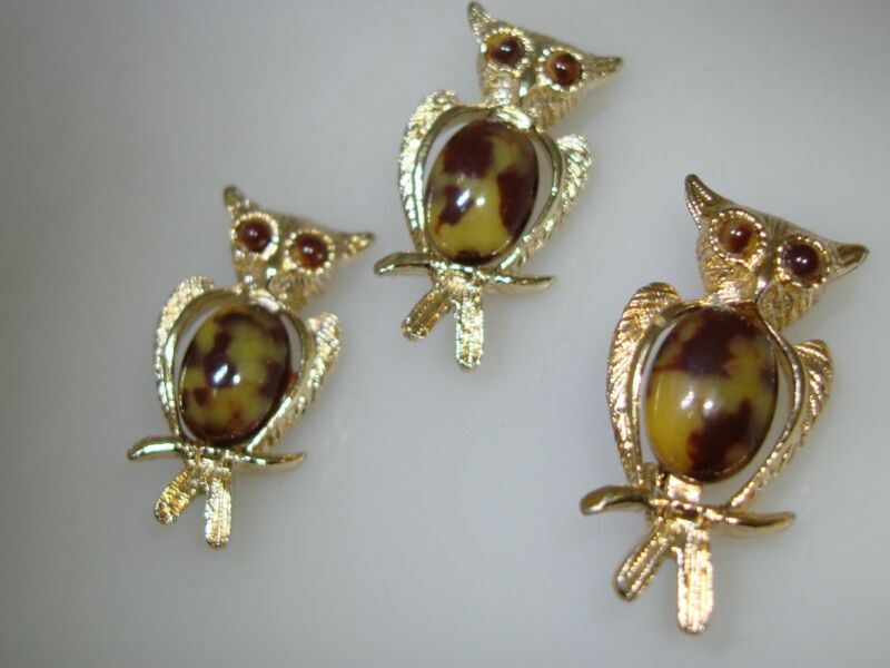 Vintage set of three owl scatter pins from the 1950s