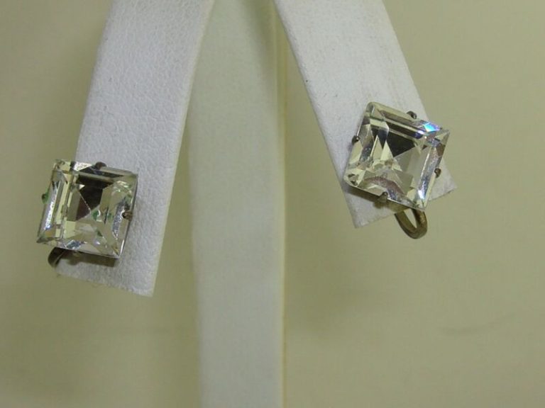 Antique Art Deco sterling silver square cut foil glass earrings (9mm)