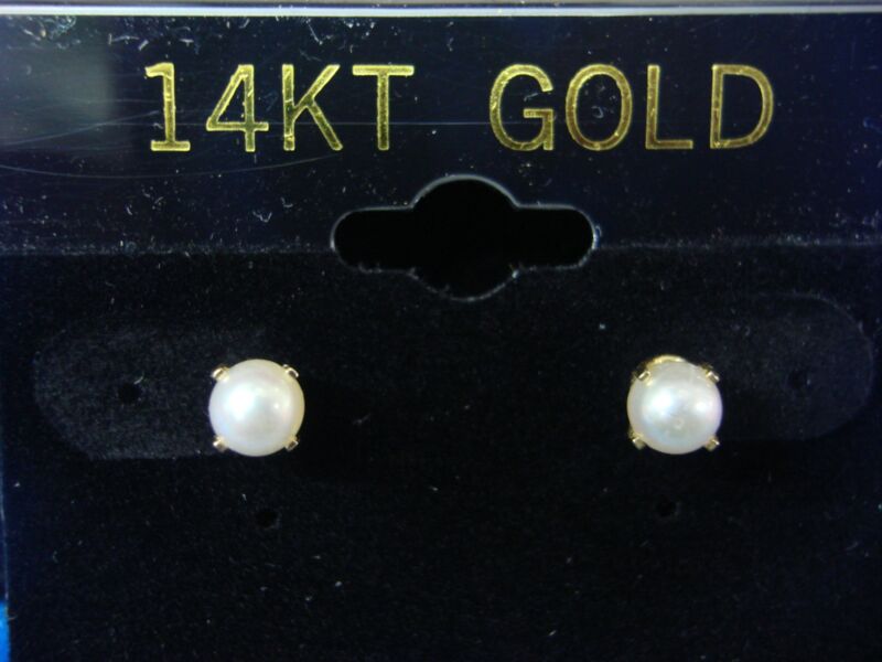14K yellow gold cultured pearl stud earrings, 4.75mm