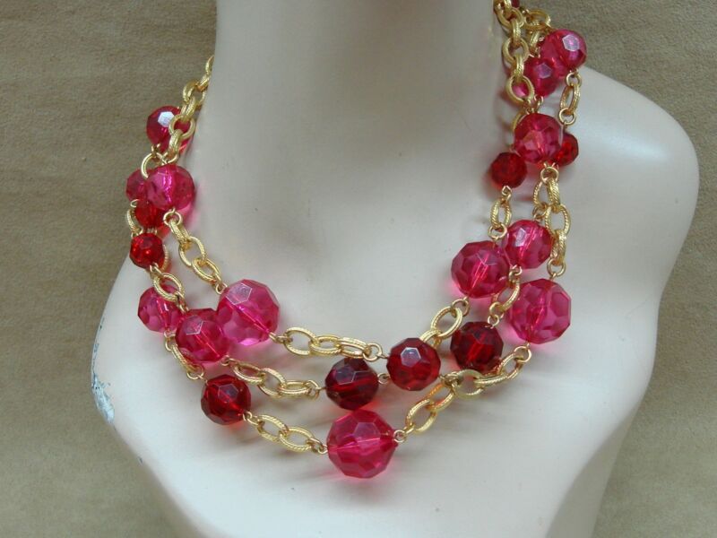 Vintage 90s hot pink and red lucite bead necklace, three strands, gold-tone